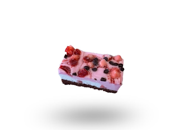 Vegan aardbei gebakje